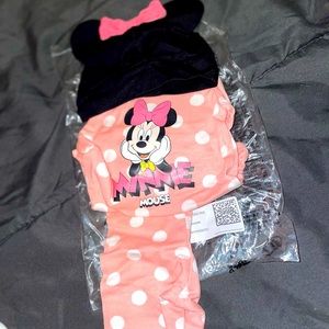 Brand new ! 3 piece baby girl suit